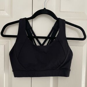 Women's Lululemon Free To Be Elevated Bra - 6